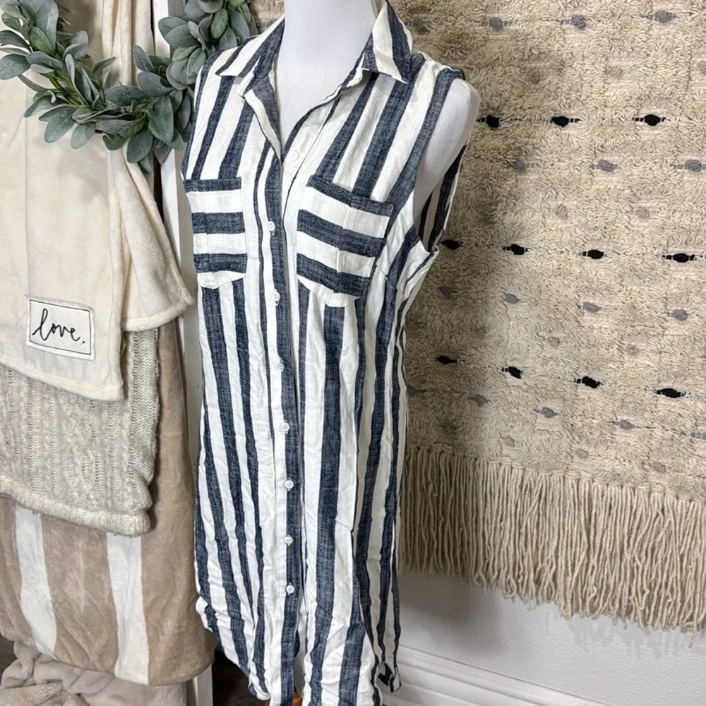 Hope & Harlow blue and White button down Striped Midi shirt Dress size 8 - Picture 2 of 8